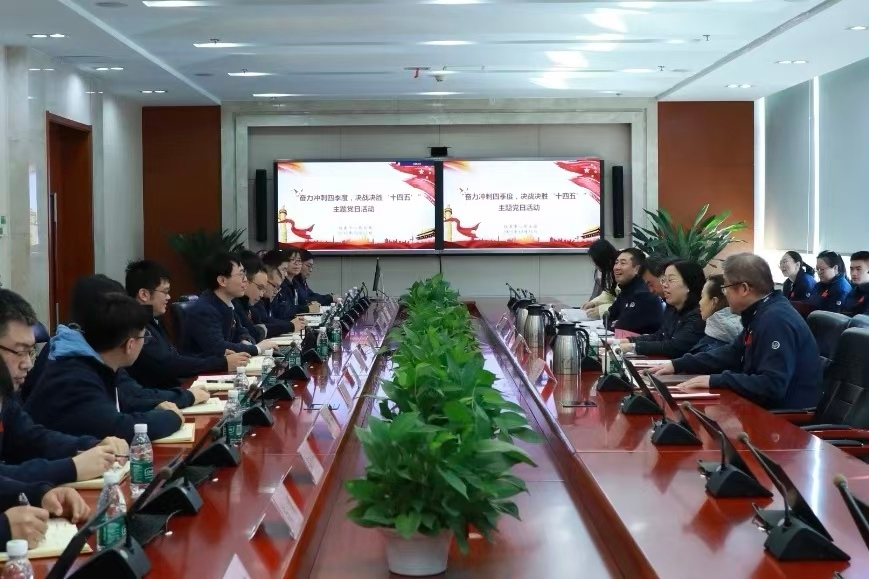 吴颖湘参加党建工作联系点党支部主题党日