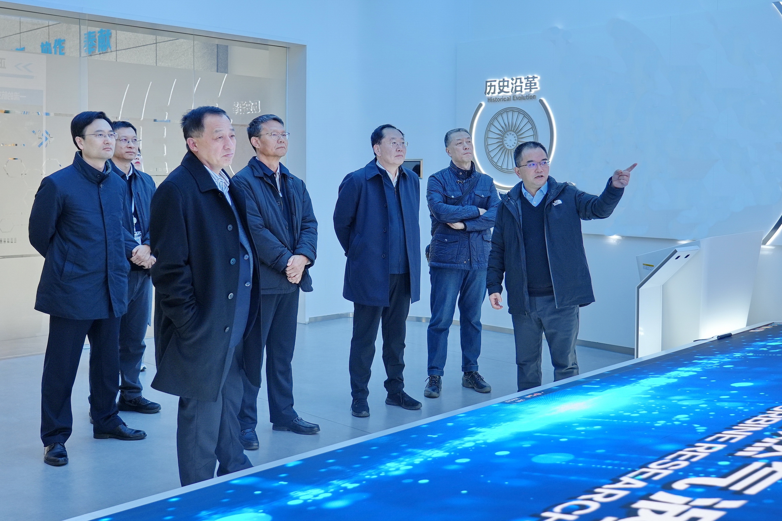 集团外部董事到足球下注
涡轮院、航发科技、天府轻动调研